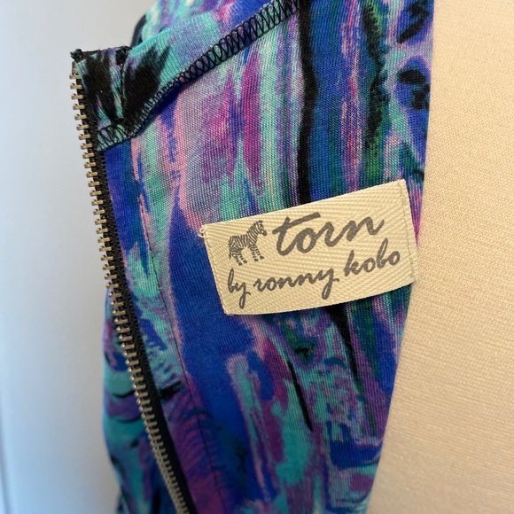 Torn by ronny kobo size medium dress - Picture 3 of 3